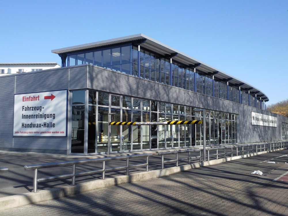 PKW Pflegehalle in Köln